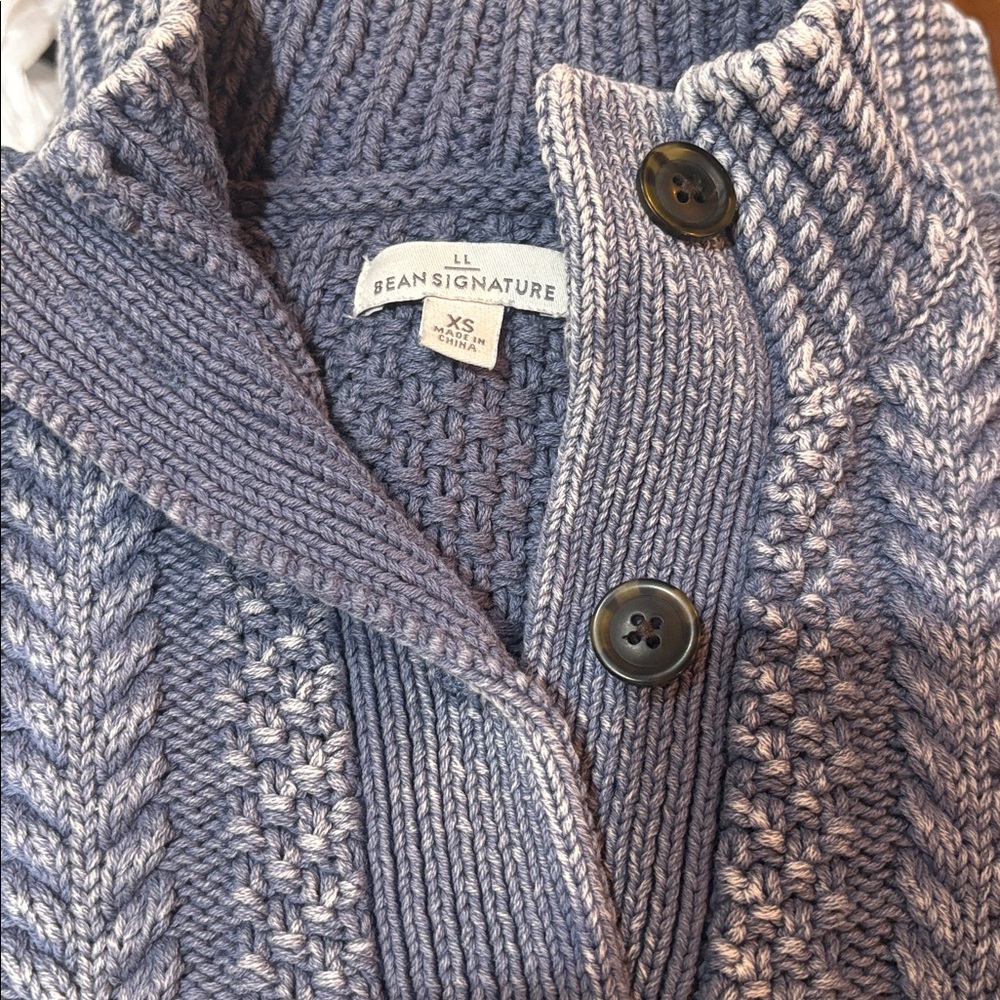 L.L. Bean Women's Signature Cotton Fisherman Sweater, Short Cardigan sz XS - Picture 3 of 4
